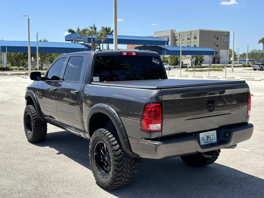 2018 Ram 1500 - 1C6RR6KG2JS297019 - Image #6