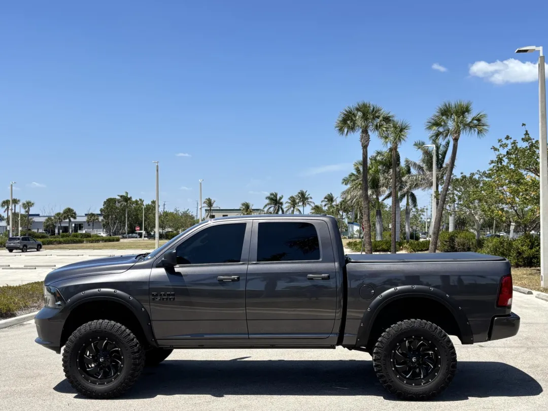2018 Ram 1500 - 1C6RR6KG2JS297019 - Image #8